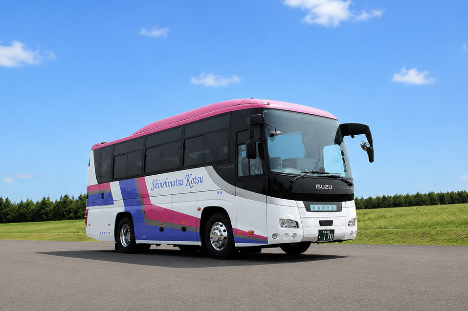 中型バス（37人乗りタイプ）